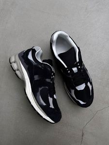 Nouvelles Chaussures de Course Sportives de Luxe 2026 pour Femmes et Hommes – Design Classique et Tendance, Amorti et Tige en Daim - Product Image 2