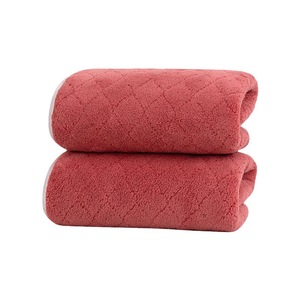 Toalla de Felpa Coral 75x35cm Suave Absorbente Agradable para la Piel Uso Doméstico - Product Image 5
