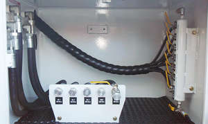 <span class=keywords><strong>Camion</strong></span> di lubrificazione Mobile Isu zu 4x2 per serbatoi di carburante <span class=keywords><strong>con</strong></span> mulinello retrattile - Product Image 5