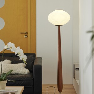 Lámpara de mesa retro E27 con interruptor LED y base de madera para dormitorio, estudio o lectura - Product Image 4