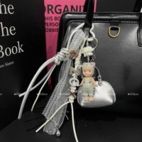 1 Skullpanda POP MART Authentique Labubu Bracelet Sac accessoires Charme Téléphone Charme bricolage wholesaleBag Layard Pour Femmes Sac