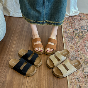 Sandales à plateforme compensée en faux daim pour femmes, mules confortables antidérapantes à bout ouvert, grandes tailles - Product Image 2