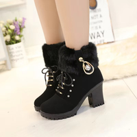 2024 automne et hiver nouveau talon épais bottines côté fermeture éclair mode bottes à talons hauts en peluche bottes chaudes femmes