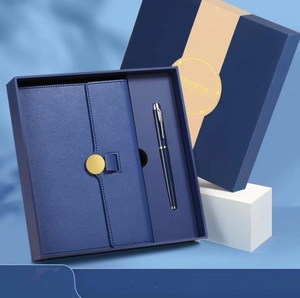 Coffret Cadeau de Luxe Échantillon Personnalisé Premier Organiseur Hebdomadaire dans une Boîte Journal de Prière avec Stylo Carnet Vert Couverture Rigide A5 - Product Image 4