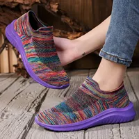 Chaussures de course printemps-automne 2026 pour femmes, légères, respirantes, en maille, avec semelle extérieure en EVA, à enfiler, basses, pour la marche