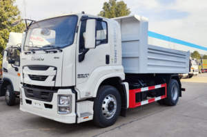 Camion à benne basculante ISUZU Giga U avec caisse <span class=keywords><strong>de</strong></span> chargement partagée - Product Image 2