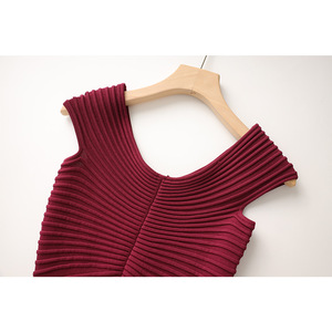 <span class=keywords><strong>Abito</strong></span> da Donna di Alta Qualità, Plissettato, Senza Spalline, Senza Maniche, <span class=keywords><strong>in</strong></span> <span class=keywords><strong>Maglia</strong></span> Resistente per Uso Quotidiano - Product Image 2