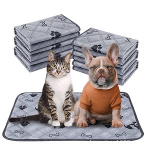Almohadillas Impermeables y Lavables para Orina de Mascotas, Almohadillas de Entrenamiento Extra Gruesas y Súper Absorbentes para Perros - Product Image 1