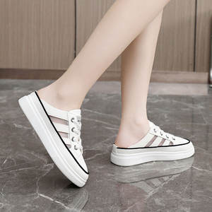 YQ58 hecho en China tendencia de moda Zapatillas casuales cómodas mujeres caminar estilo Zapatillas Zapatos - Product Image 3