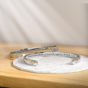 กำไลข้อมือสแตนเลสสตีล Lanson Solid กว้าง 4-6-8 มม. 5 สี สลักชื่อได้สำหรับผู้ชายและผู้หญิง - Product Image 5