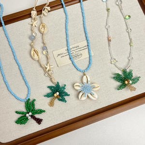 Collier tendance vintage 2025 en forme de cocotier, collier ras du cou élégant en coquillage anti-ternissement avec perles de riz et diamants pour bijoux d'anniversaire - Product Image 1