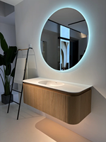 Meuble de salle de bain suspendu à texture ondulée en bois massif avec lavabo intégré et miroir rond LED en option