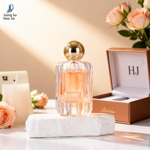 Elegante Botella de Perfume de Vidrio Redonda a Rayas de 30ml/100ml, con Cabeza Dosificadora y Tapa, Apta para Cosméticos y Perfumes - Product Image 1