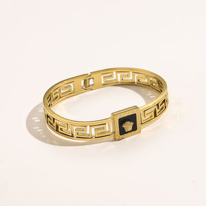 Yeni varış marka bilezik altın gümüş lüks 18k altın kaplama paslanmaz çelik tasarımcı takı ünlü bilezik - Product Image 3