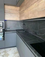 George Group : Fabricant de cuisines modernes modulaires sur mesure, vente directe, robinets, charnières, marbre, résine pour la gamme haut de gamme