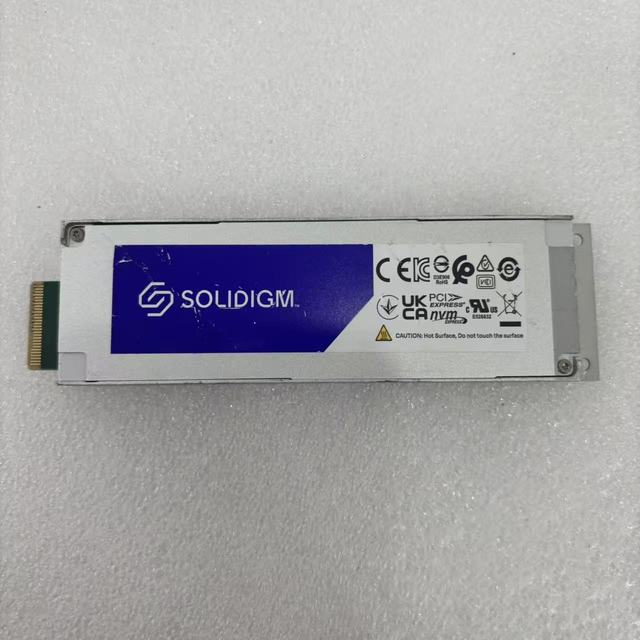 For SOLIDIGM PS1010 SB5PHU7X076TOP 7.68TB E1.S SSD in Stock USED