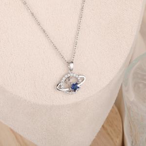 Collier Planète Bleue Style Ins pour Femme Design Double Étoile Diamants Cloutés Etoiles de Rêve Mode Zircon - Product Image 3