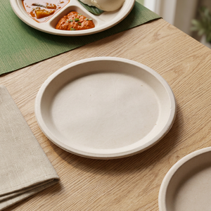 Assiette Ronde Premium Écologique en Bagasse de 7 Pouces – Vaisselle Biodégradable Jetable en Fibre de Canne à Sucre pour Cafétérias et Événements - Product Image 5