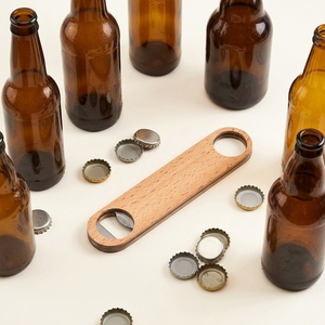 Abridor de Botellas Plano de Madera, Abridor Rápido de Acero Inoxidable <span class=keywords><strong>para</strong></span> Bartenders, Abridor de <span class=keywords><strong>Tapas</strong></span> de Cerveza de Madera con Logotipo Personalizado, Regalo al por Mayor OEM - Product Image 1