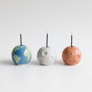 Sujetalibros de Cerámica con Forma de Planeta para Estantes, Sujetalibros Decorativos 3D de Tierra y Marte, Sujetalibros Resistentes con Temática Espacial, 5x4x6 Pulgadas - Product Image 2