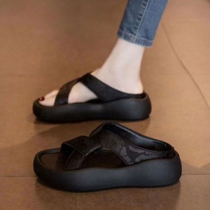 Nouvelles sandales compensées à plateforme pour femme, style été, légères, à enfiler, à bout ouvert, ornées de strass, motif léopard, imperméables, décontractées, pour la plage - Product Image 3
