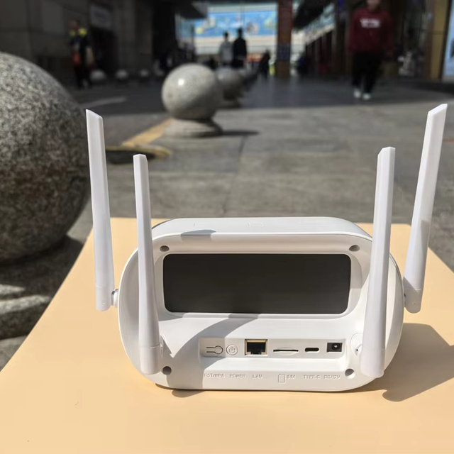 4G Wifi CPE Router Wireless Pocket Wifi Hotspot Unlocked Router Wifi 4g with Sim Card Home Broadband 4G Mobile Router