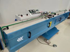 Macchina adesiva estrusore butilico macchina a spruzzo butilico per la produzione di vetro a doppio pannello linea di rivestimento per estrusore a caldo - Product Image 4