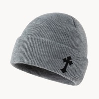 Gorro de punto personalizado con puño, con logo, al por mayor, estilo gótico con cruz, cálido para invierno, para deportes al aire libre, transpirable, impermeable, gorro tipo calavera