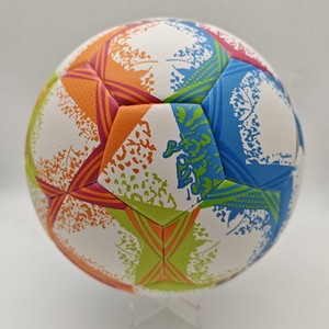 Ballon <span class=keywords><strong>de</strong></span> football 2026 pour la <span class=keywords><strong>Coupe</strong></span> d'Europe et la Copa America, cousu à la machine, recouvert <span class=keywords><strong>de</strong></span> PU, 430-450g, vente en gros - Product Image 6