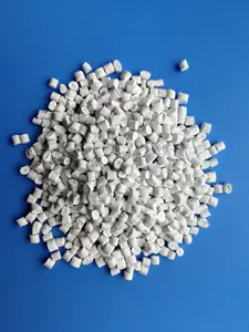 عالية النقاء سعر المصنع Homopolymer PP لهب ماستر YFPP-300 الكرات البلاستيكية البلاستيك ماستر