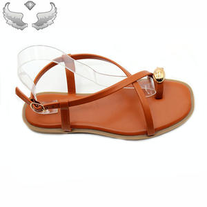 דגם חדש סיטונאי הנמכר ביותר-עיצוב פשוט של נשים שטוחות. סנדלים שטוחים, נוחים ואיכותיים. - Product Image 3