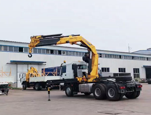 סינוטרוק 6x4 טרקטור הואו משאית עם מנוף 16 טון הידראולי טלסקופי קיפול בום משאית רכוב למכירה - Product Image 2