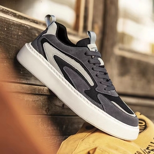 Chaussures décontractées pour hommes, légères, antidérapantes, en mesh, tendance, idéales pour la marche, le skateboard, le printemps - Product Image 1