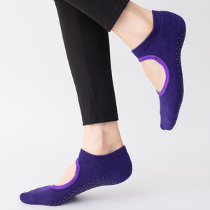 Chaussettes de yoga personnalisées en coton peigné à fond éponge, antidérapantes, coussinées, respirantes, dos nu, pour danse, sport, chaussettes basses pour femmes - Product Image 6