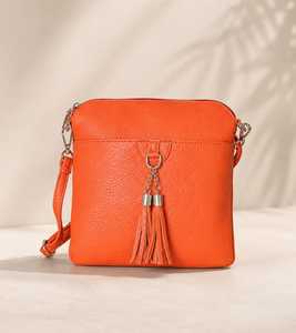Sac à main élégant en cuir de veau pleine fleur pour femme - Product Image 1