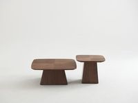 Ensemble de table en bois massif moderne personnalisable, meubles robustes et élégants adaptés aux salons, aux hôtels et aux espaces de détente