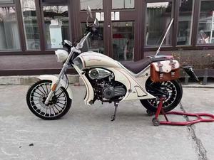 Motocicleta Scooter de Estilo Vintage Yomi, Diseño Retro de Jiaxing, China, que Captura el Encanto de las Motocicletas Clásicas con un Toque Vintage - Product Image 5