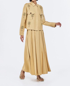 Veste courte brodée de perles de coton et de lin pour femmes mode OEM broderie en gros col rabattu Boxy manteau ajusté pour femmes - Product Image 3