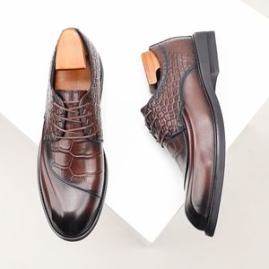 Zapatos de cuero calado para hombre, zapatos de negocios de cuero genuino, suela gruesa, zapatos informales transpirables, cómodos, duraderos y elegantes - Product Image 4