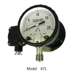 Manomètre miniature Asahigauge modèle 671, 6075 mm, avec micro-interrupteur, connexion radiale, origine Japon - Product Image 1
