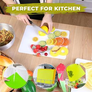 Planche à découper de cuisine antibactérienne imperméable et antidérapante en matériau pp avec logo de couleur personnalisable - Product Image 4