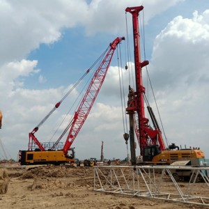 <span class=keywords><strong>155</strong></span> <span class=keywords><strong>kN</strong></span>. M Par de salida nominal 48Ton Plataforma de perforación rotativa SR155C10 para la venta - Product Image 2