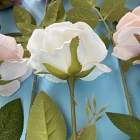 Roses artificielles en soie avec une tête, 2/M516, fausses fleurs, pour un mariage, automne