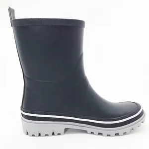 Moda Matte Multi-camada Chukka Boots Sendal Alta Qualidade Rubber Rain Boots Atacado