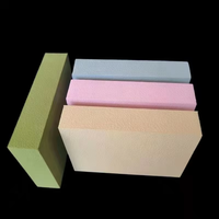 Baffles acoustiques en fibre de verre de différentes tailles et épaisseurs pour l'absorption acoustique des salles et des restaurants
