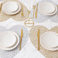 Set de table en PVC en forme de cœur, motif ajouré doré, pour la Saint-Valentin, Pâques, mariage, décoratif, multicolore