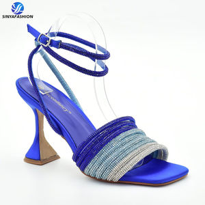 <span class=keywords><strong>Sandali</strong></span> Sinya Nuovo Design <span class=keywords><strong>con</strong></span> <span class=keywords><strong>Pietre</strong></span>, Bellissime Scarpe da Donna per Feste o Matrimoni, Ciabatte <span class=keywords><strong>con</strong></span> Tacco Basso - Product Image 4