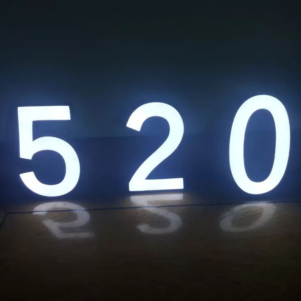 Aangepaste Letters Winkel Bewegwijzering Outdoor Bord Nieuw Ontwerp Led 3d Lichtgevend Licht Acryl Lamp Verlichting Tijd Daglicht Kantoor Vakantie Cct