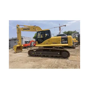 Escavadeira Komatsu PC300-7 PC300 usada original japonesa de 30 toneladas usada em Xangai