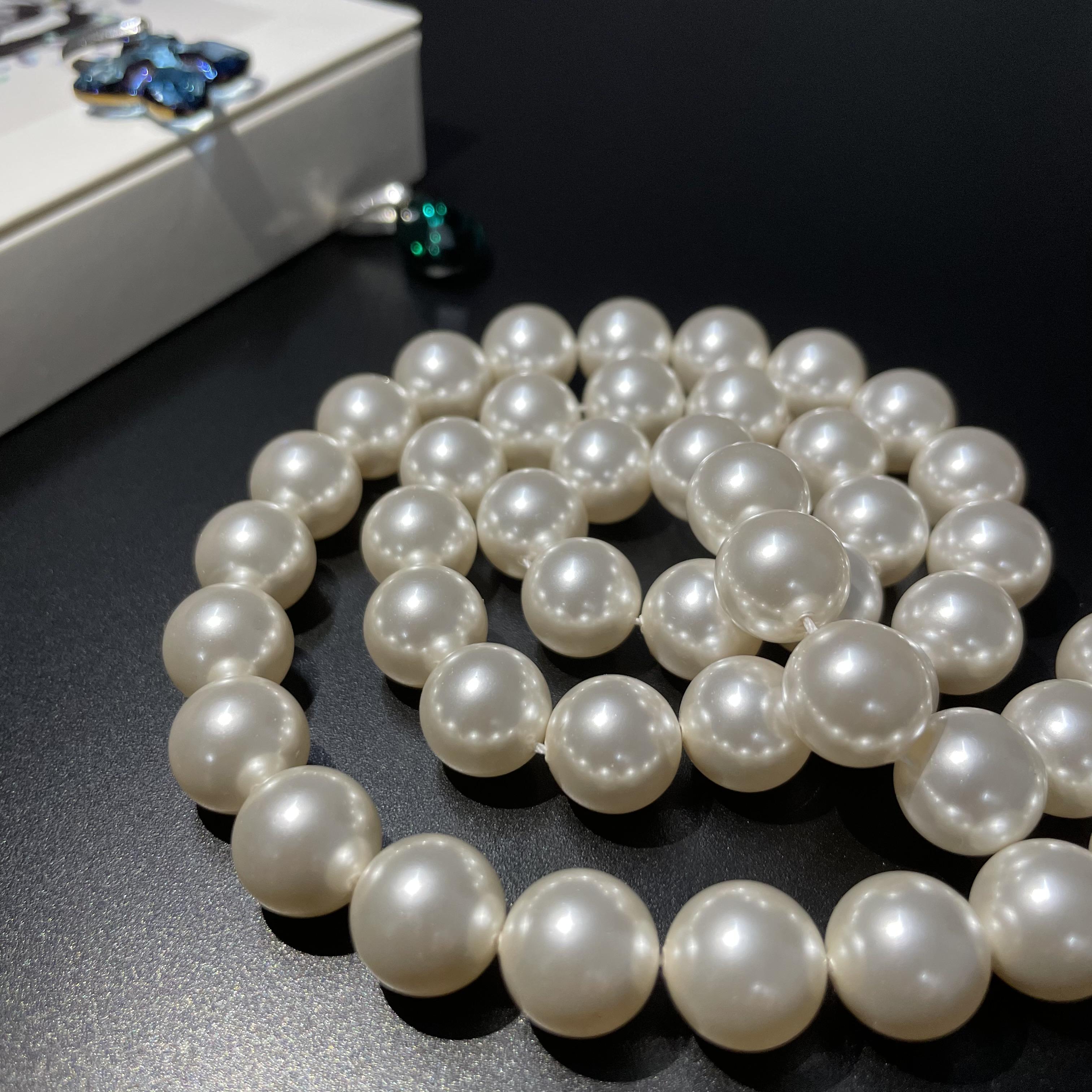 Perle blanche cristal[001 650]